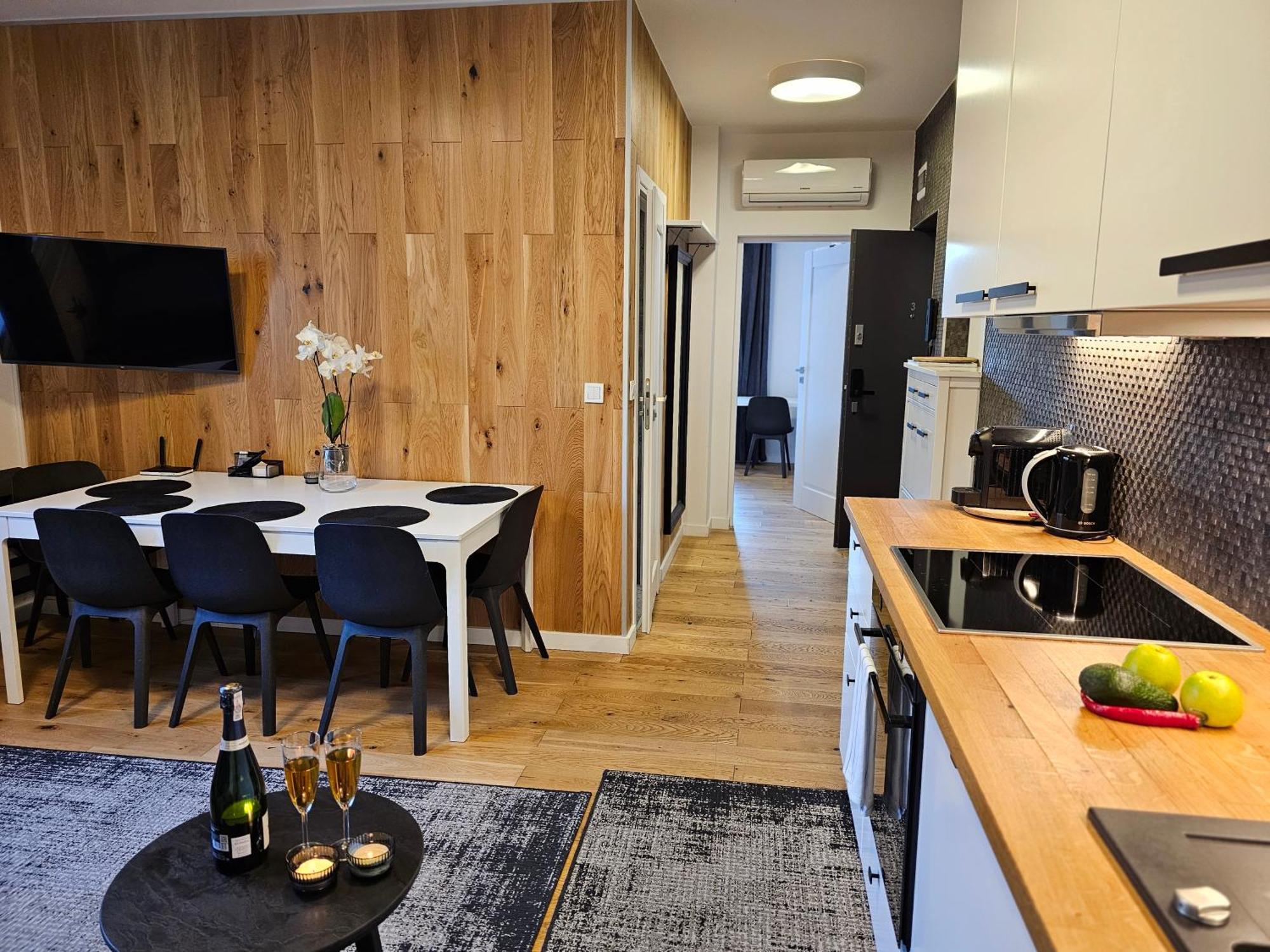 Urban Apartments Premium No 3, Free Private Parking, Self Check-In Chorzów Exteriér fotografie