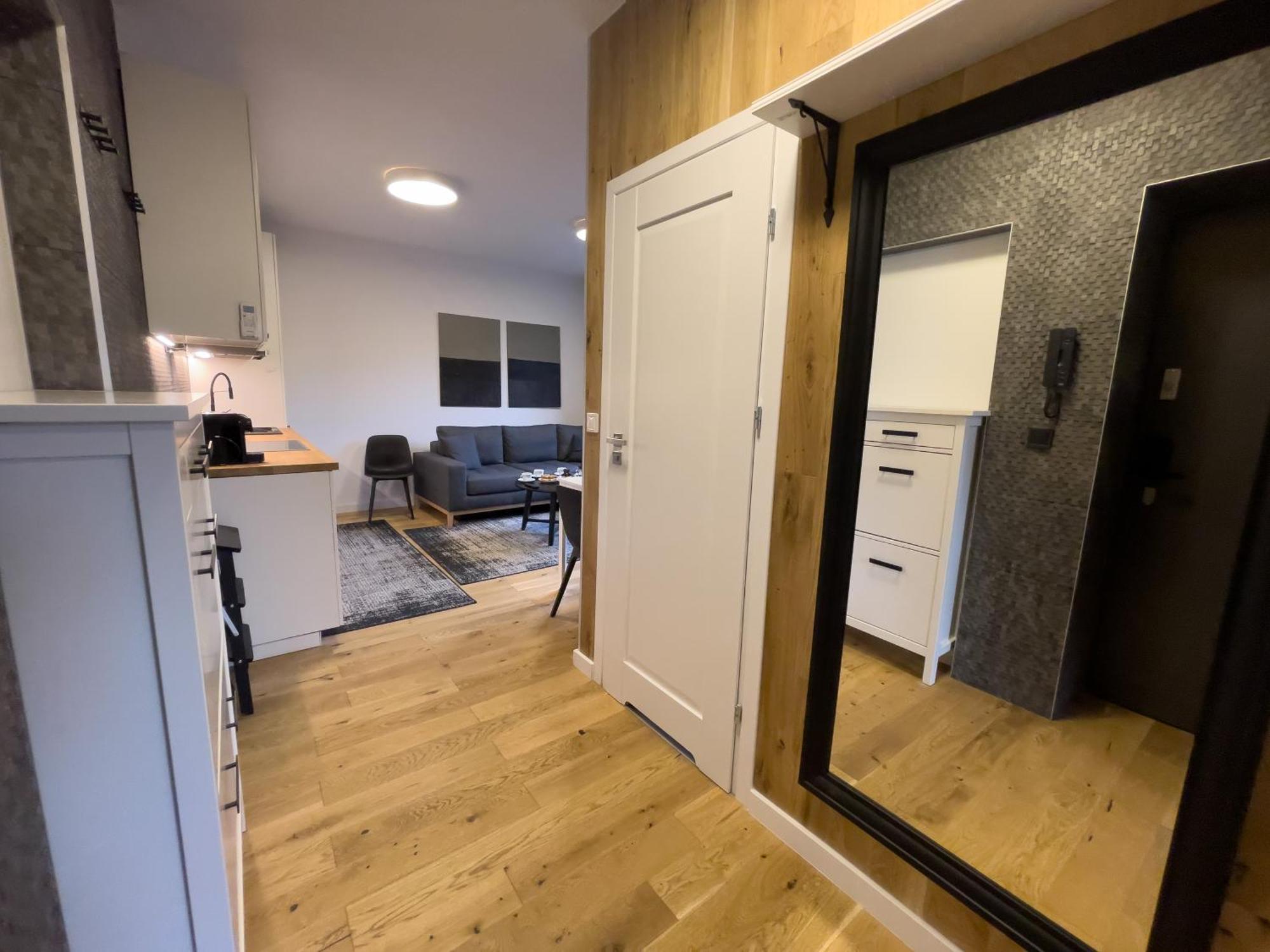 Urban Apartments Premium No 3, Free Private Parking, Self Check-In Chorzów Exteriér fotografie